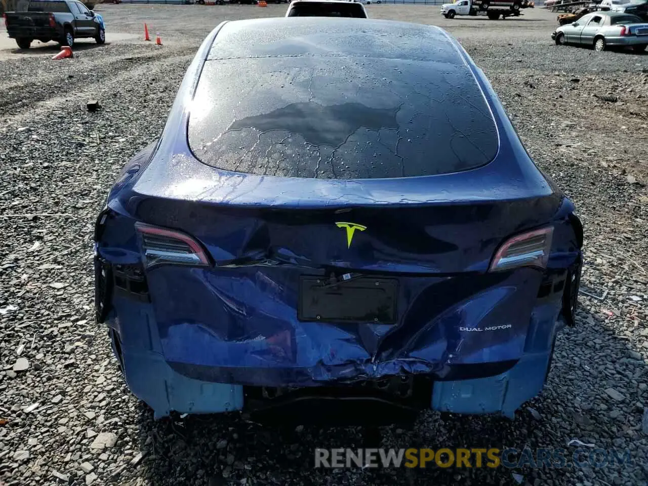 6 Photograph of a damaged car 7SAYGDEEXRA237216 TESLA MODEL Y 2024