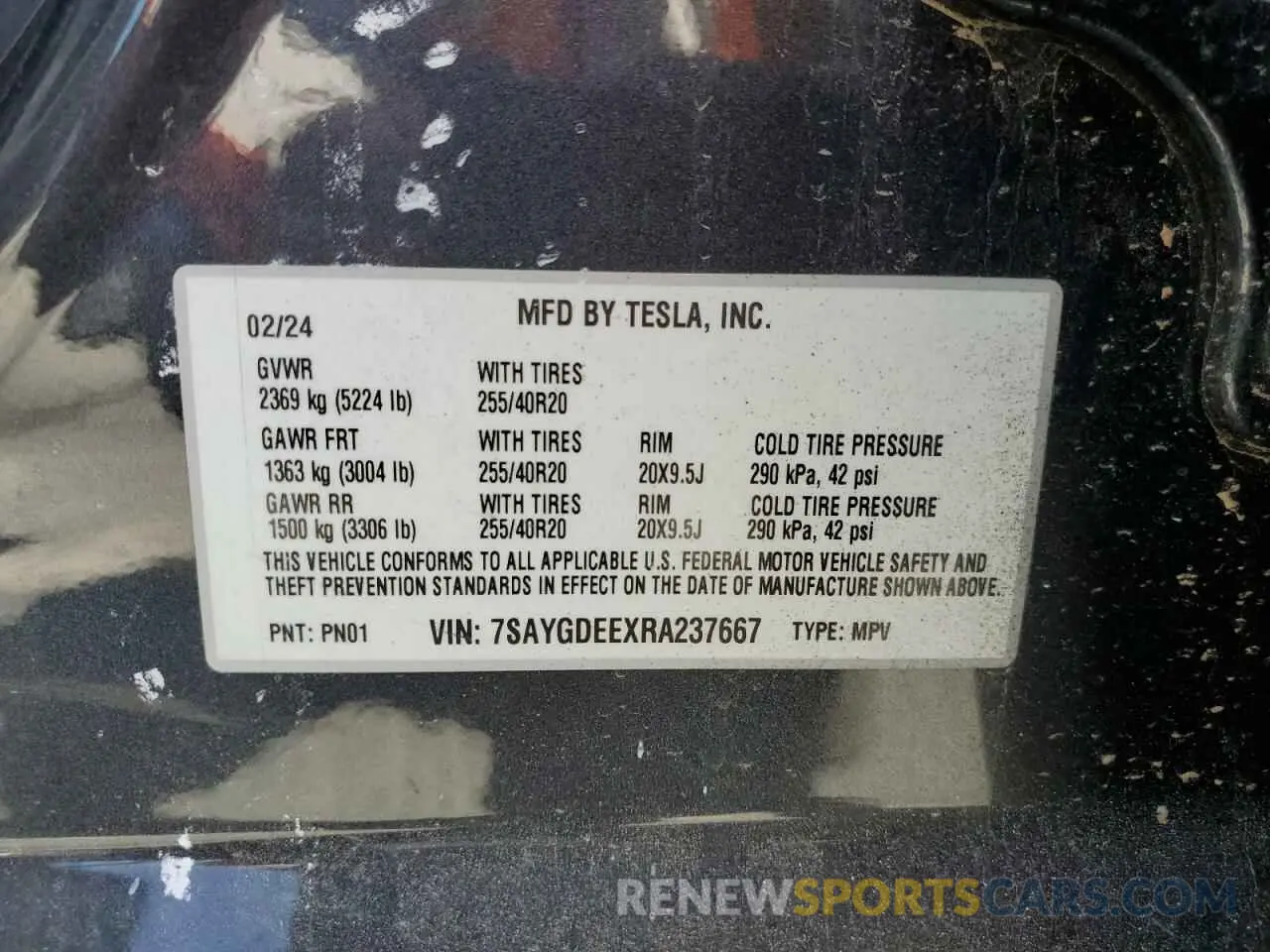 12 Photograph of a damaged car 7SAYGDEEXRA237667 TESLA MODEL Y 2024
