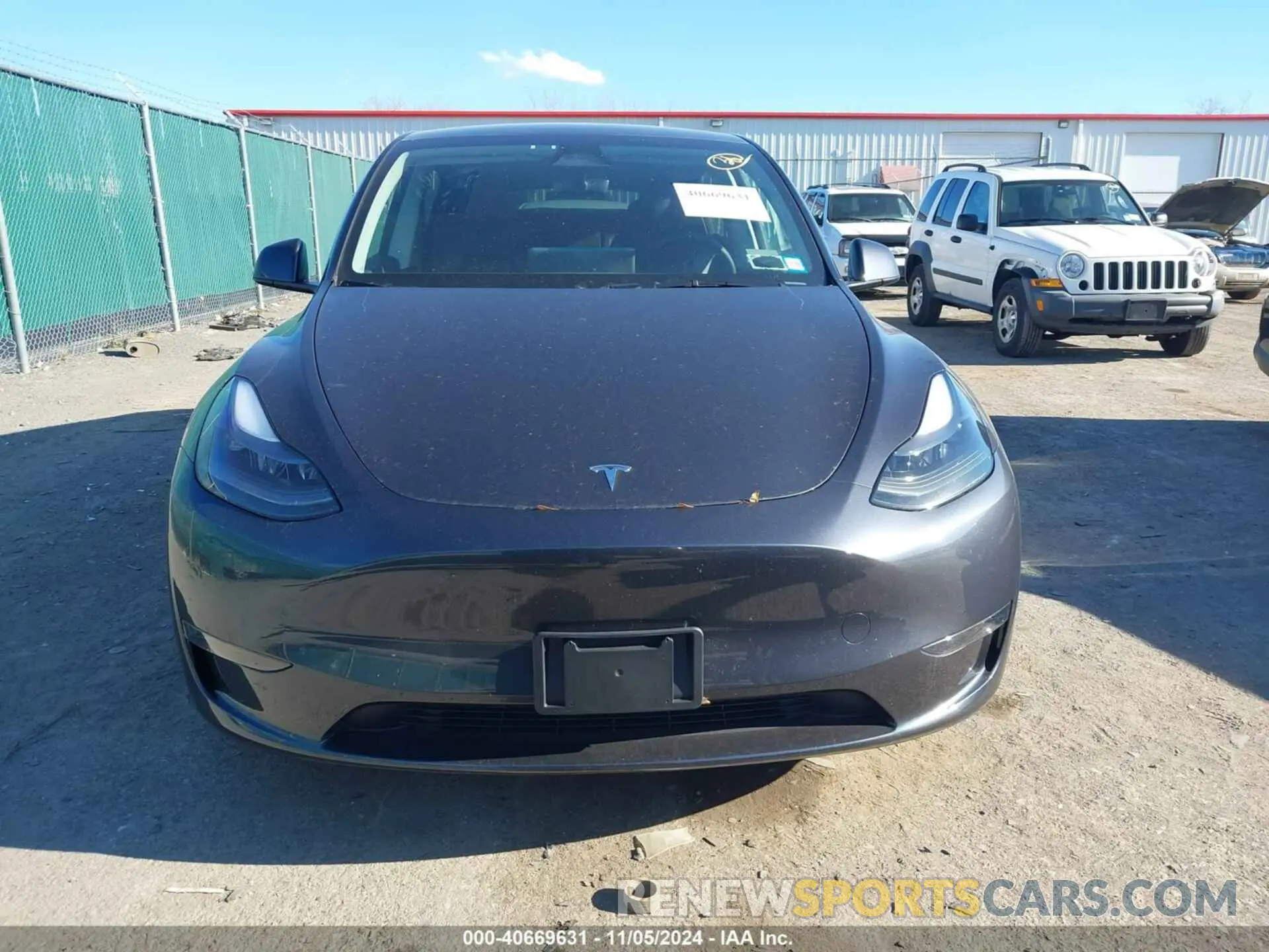 13 Photograph of a damaged car 7SAYGDEEXRA250886 TESLA MODEL Y 2024