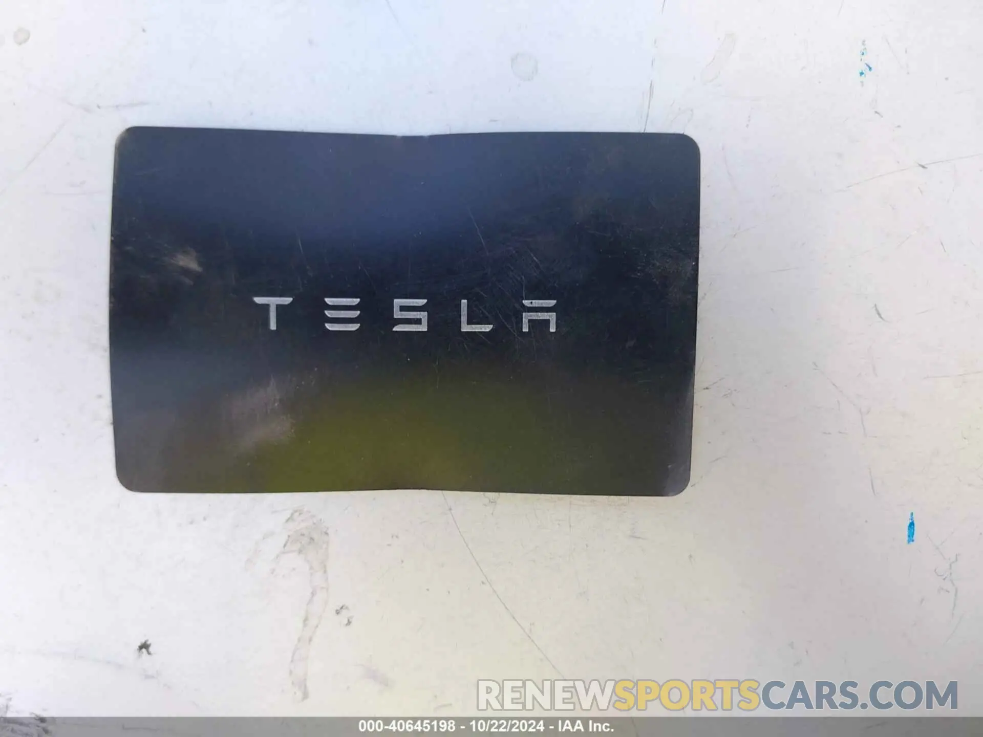 11 Photograph of a damaged car 7SAYGDEEXRA252203 TESLA MODEL Y 2024