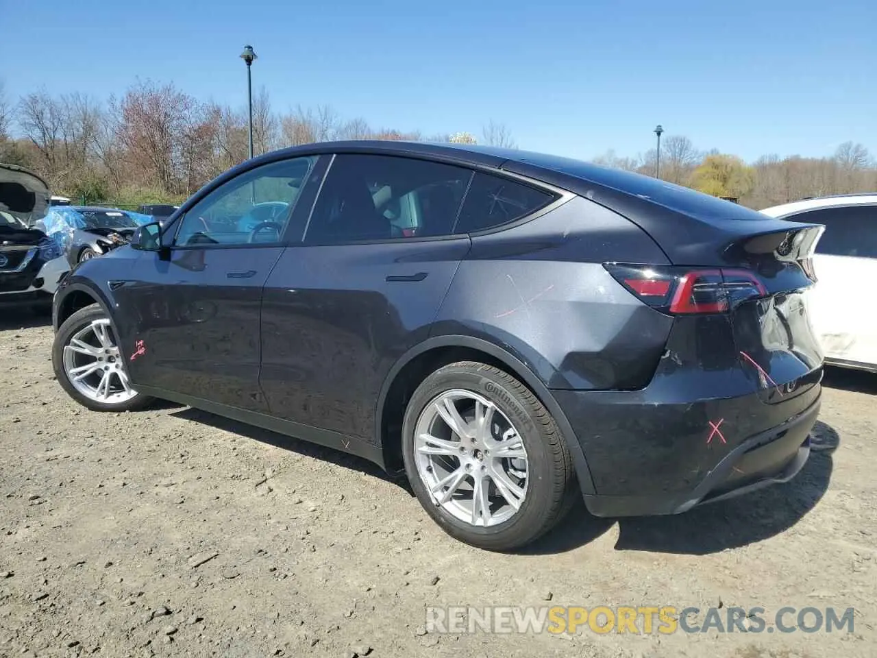 2 Photograph of a damaged car 7SAYGDEEXRF034197 TESLA MODEL Y 2024