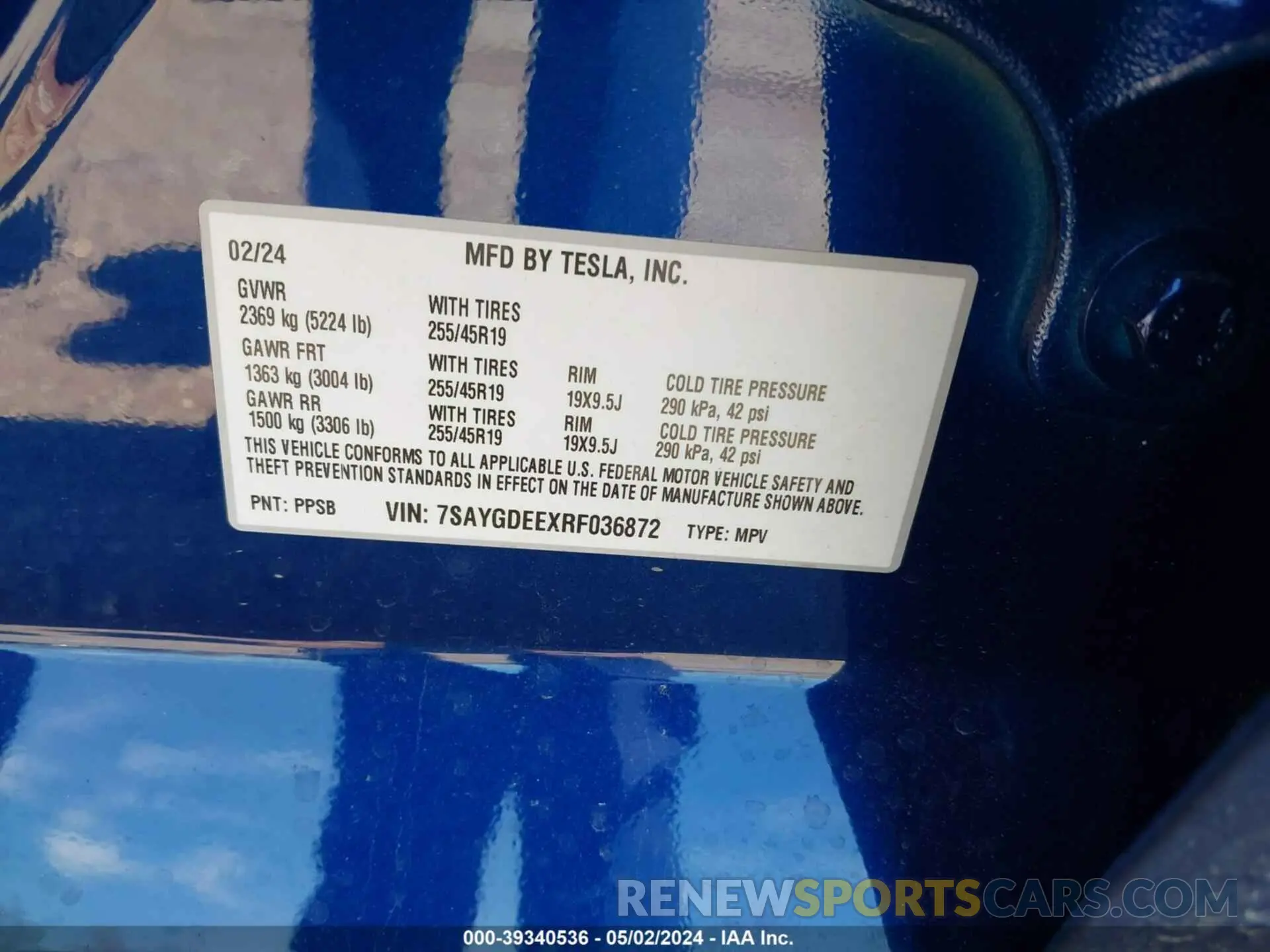 9 Photograph of a damaged car 7SAYGDEEXRF036872 TESLA MODEL Y 2024