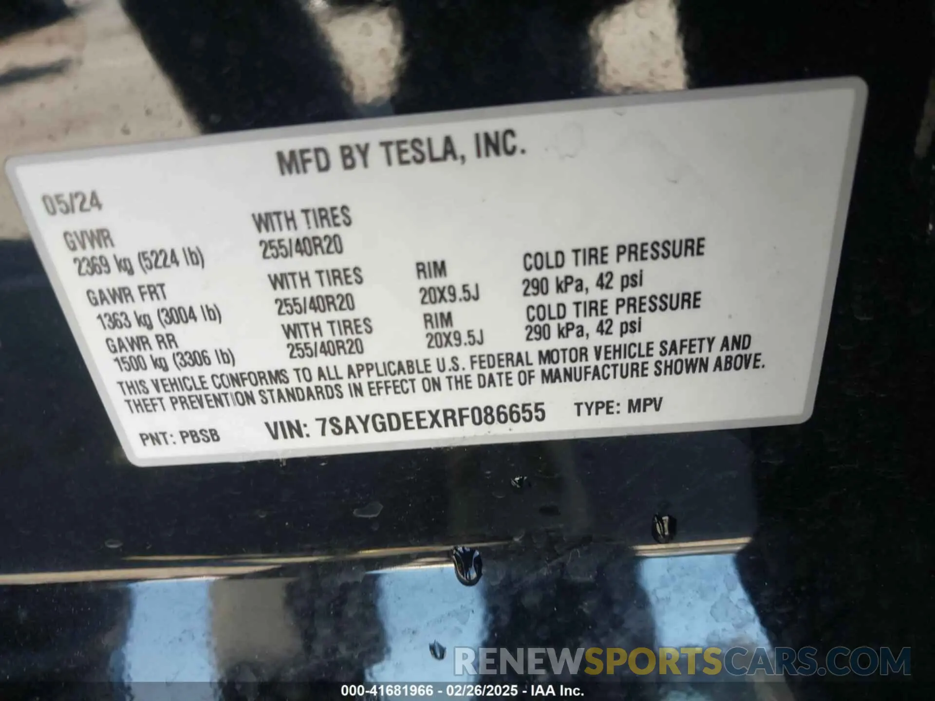 9 Photograph of a damaged car 7SAYGDEEXRF086655 TESLA MODEL Y 2024