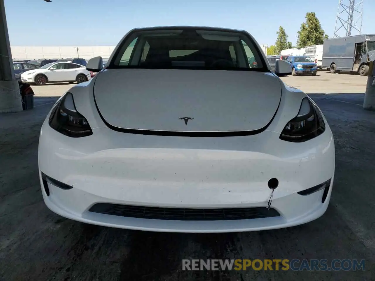 5 Photograph of a damaged car 7SAYGDEEXRF122859 TESLA MODEL Y 2024