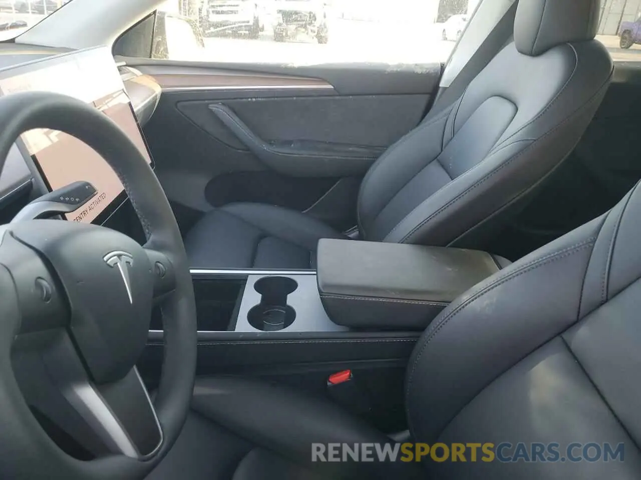 7 Photograph of a damaged car 7SAYGDEEXRF123848 TESLA MODEL Y 2024