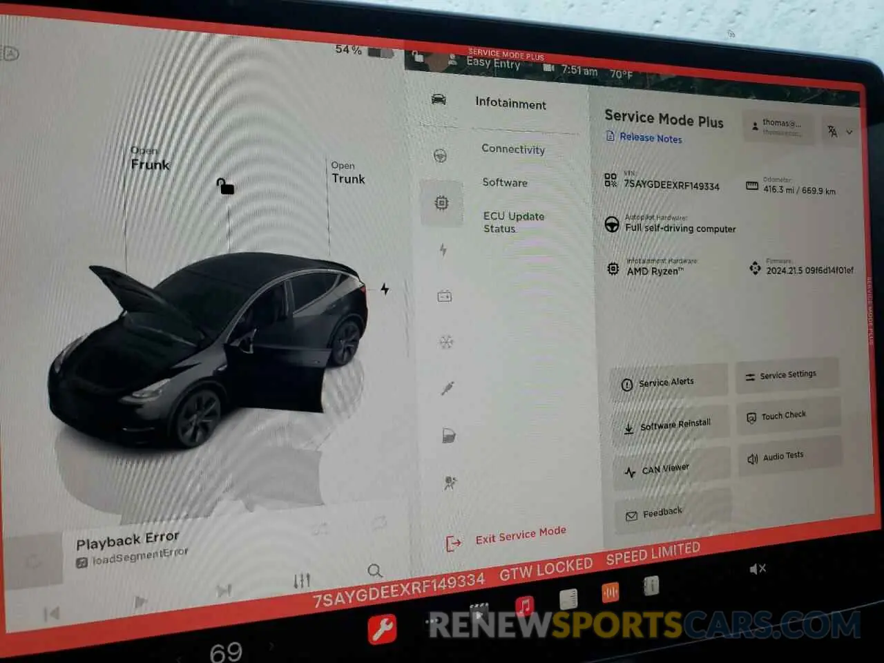 9 Photograph of a damaged car 7SAYGDEEXRF149334 TESLA MODEL Y 2024