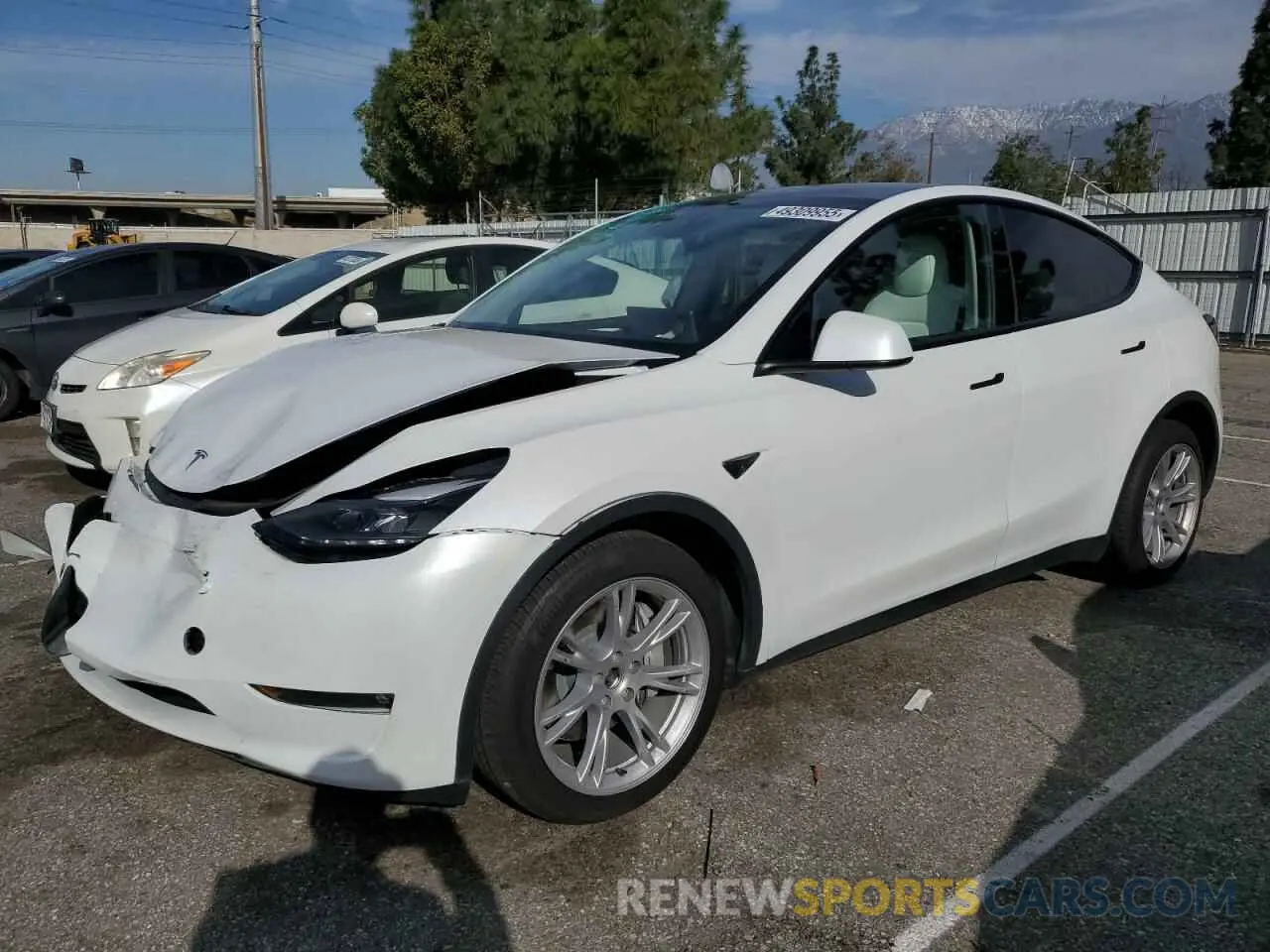 1 Photograph of a damaged car 7SAYGDEEXRF981305 TESLA MODEL Y 2024