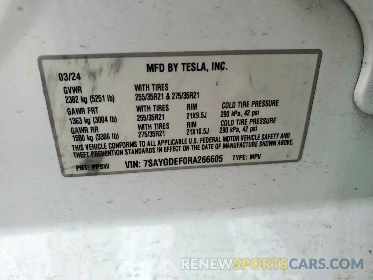 12 Photograph of a damaged car 7SAYGDEF0RA266605 TESLA MODEL Y 2024