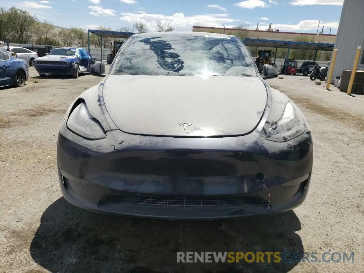 5 Photograph of a damaged car 7SAYGDEF0RF022083 TESLA MODEL Y 2024