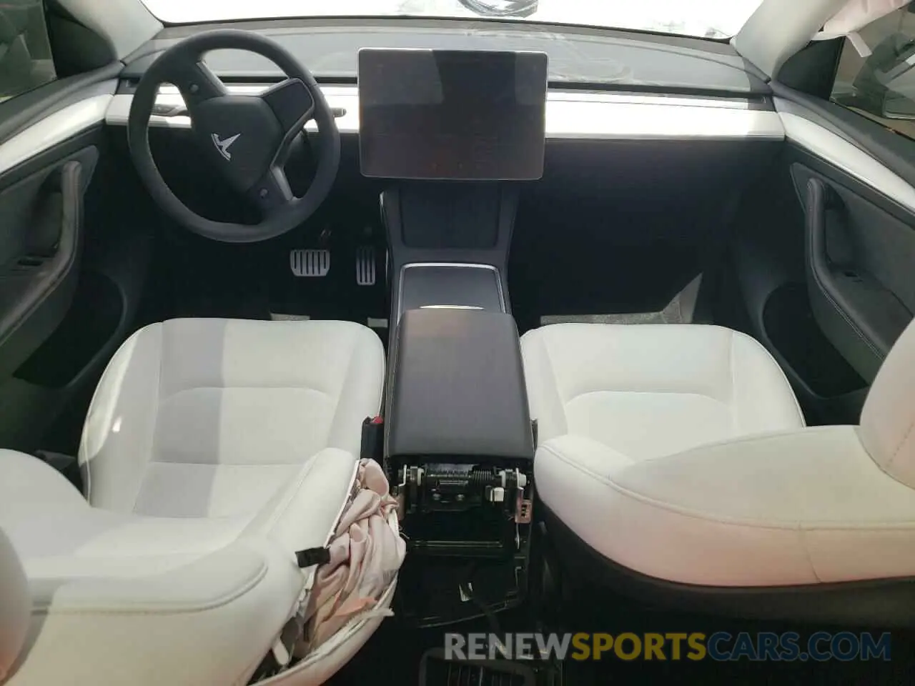 8 Photograph of a damaged car 7SAYGDEF0RF022083 TESLA MODEL Y 2024