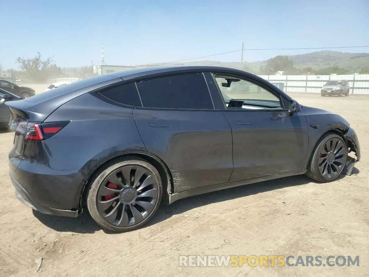 3 Photograph of a damaged car 7SAYGDEF0RF024089 TESLA MODEL Y 2024