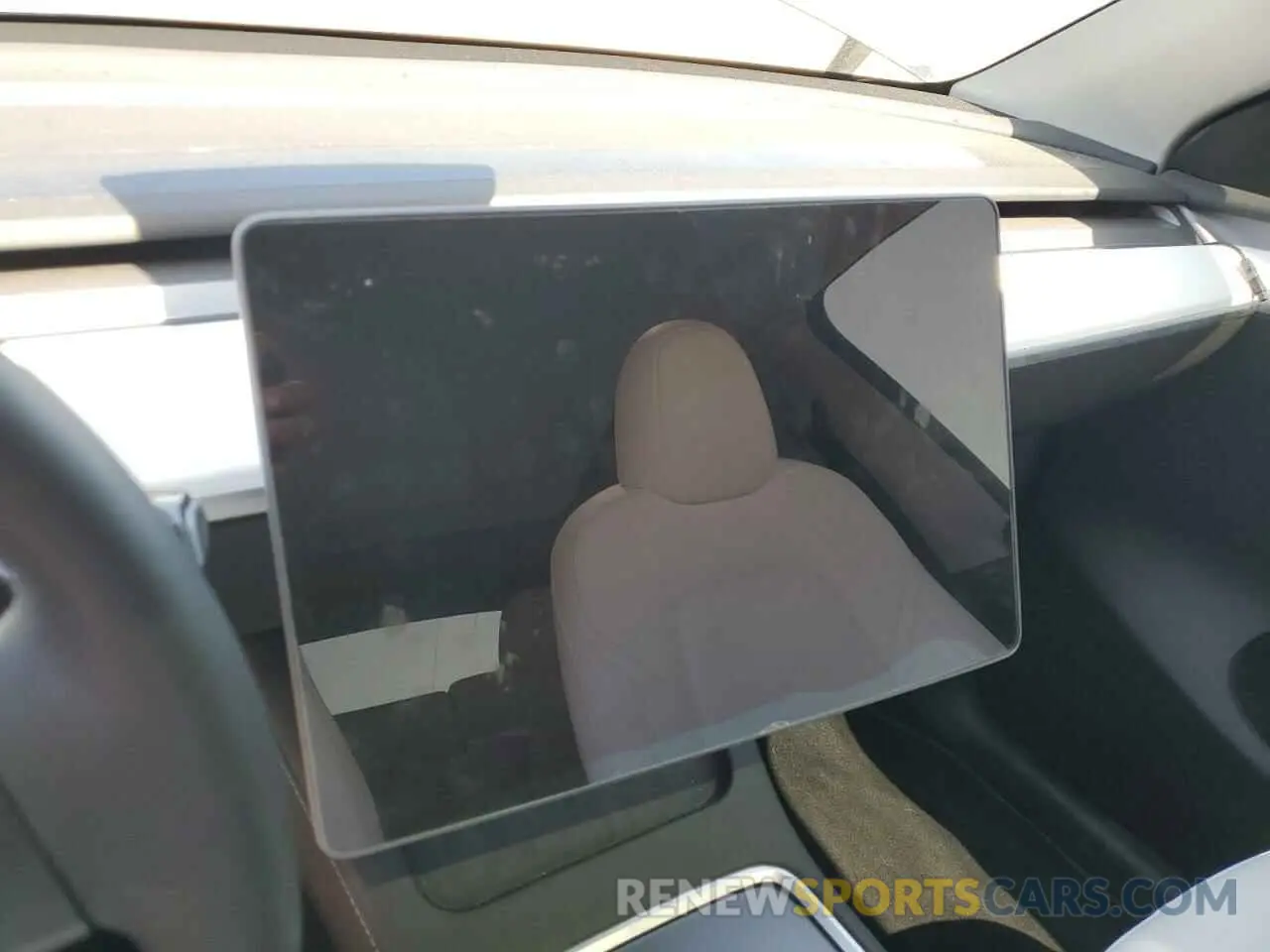 9 Photograph of a damaged car 7SAYGDEF0RF024089 TESLA MODEL Y 2024