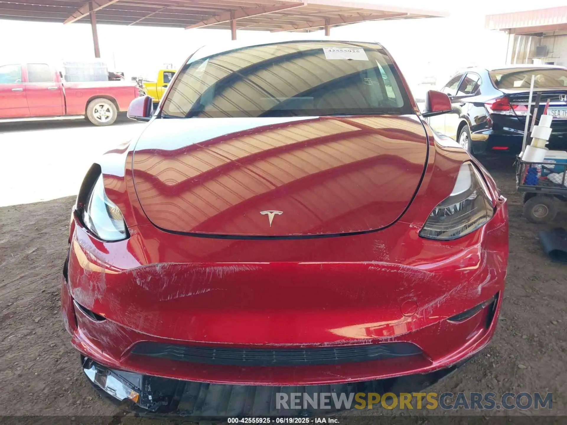 12 Photograph of a damaged car 7SAYGDEF0RF048313 TESLA MODEL Y 2024