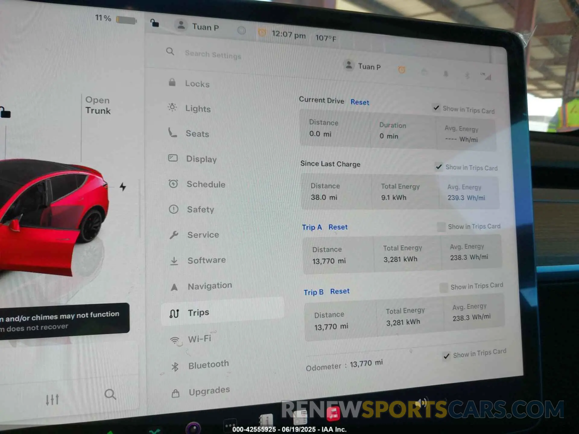 7 Photograph of a damaged car 7SAYGDEF0RF048313 TESLA MODEL Y 2024