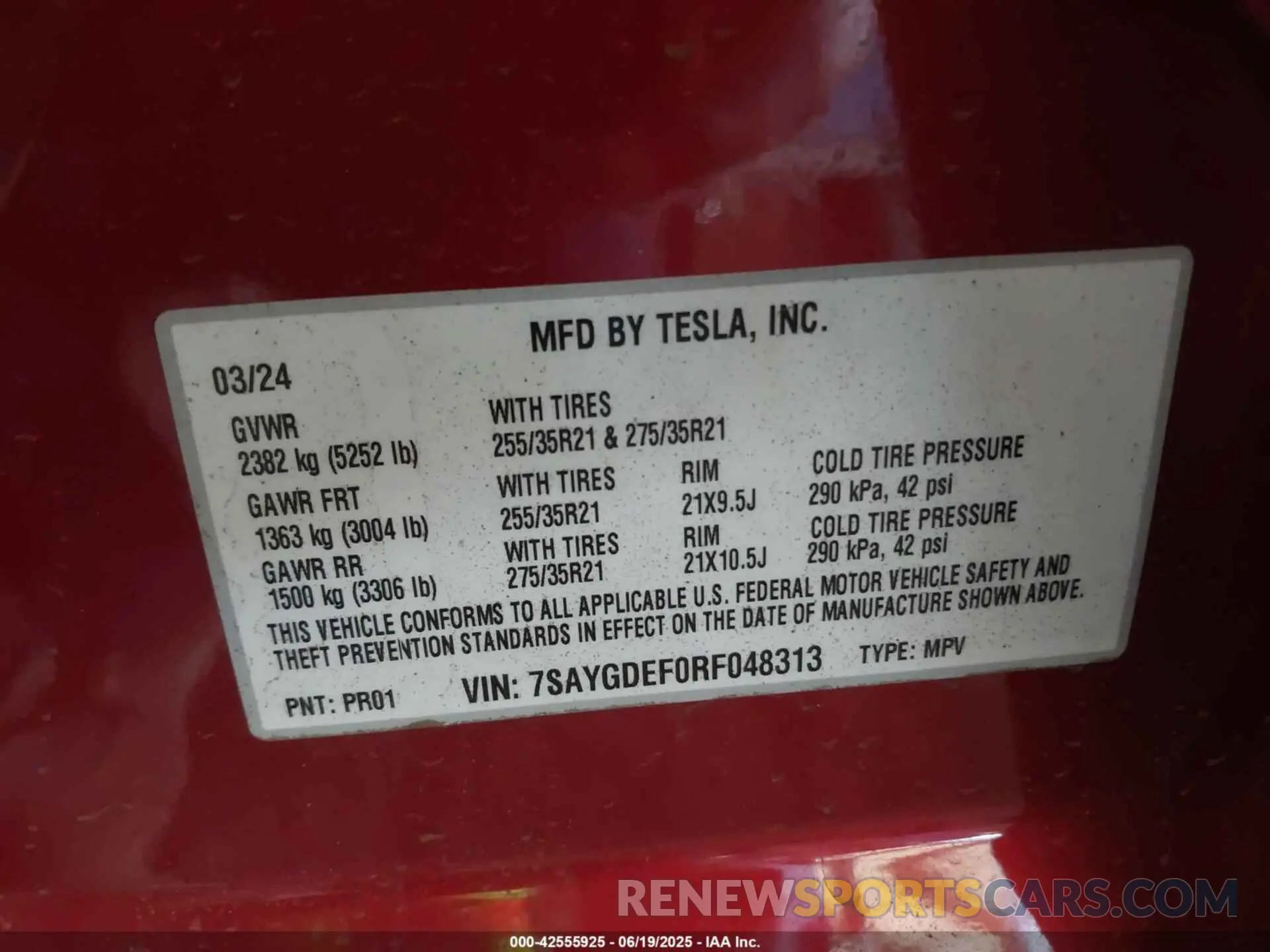 9 Photograph of a damaged car 7SAYGDEF0RF048313 TESLA MODEL Y 2024
