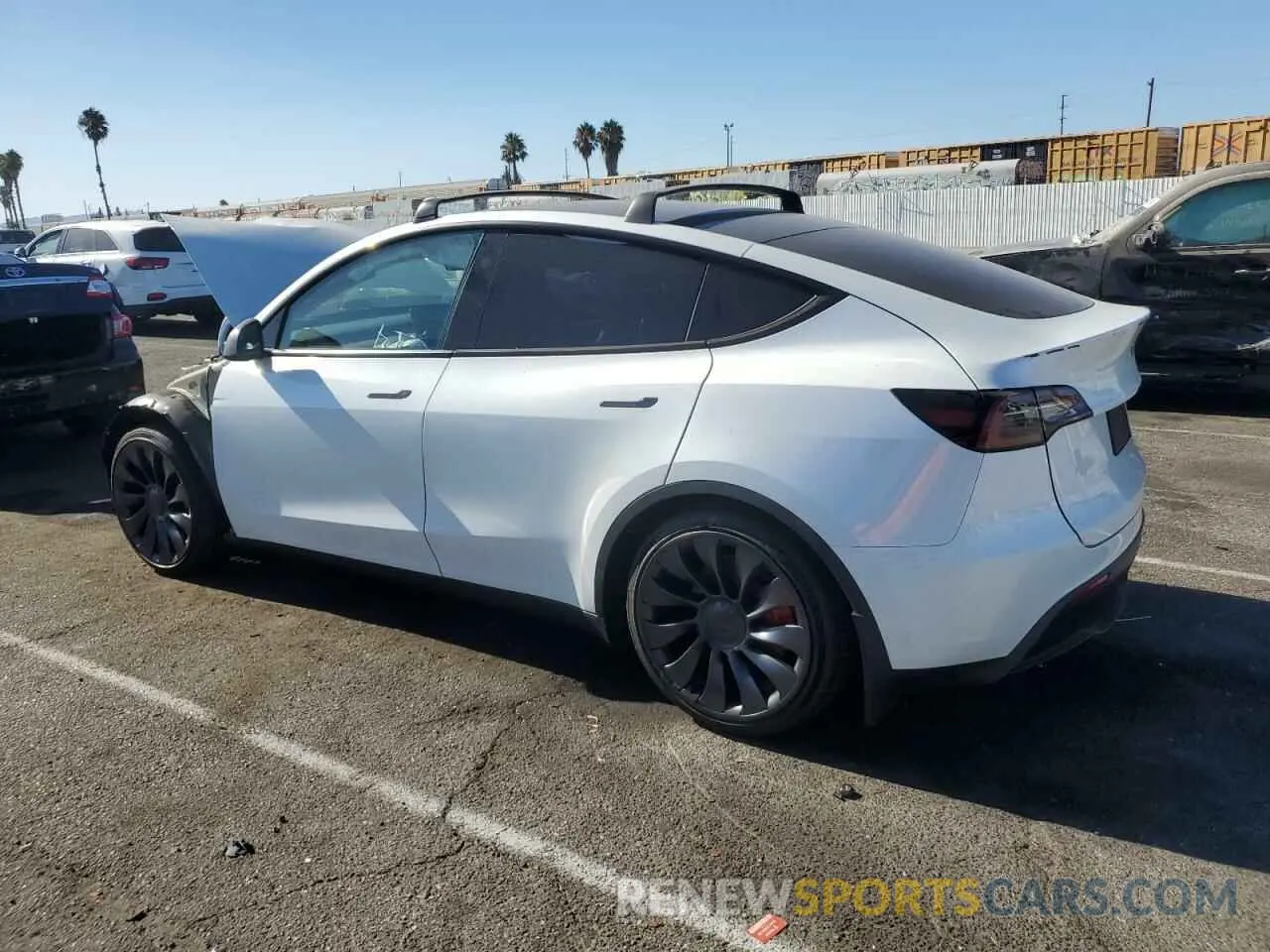 2 Photograph of a damaged car 7SAYGDEF0RF059523 TESLA MODEL Y 2024