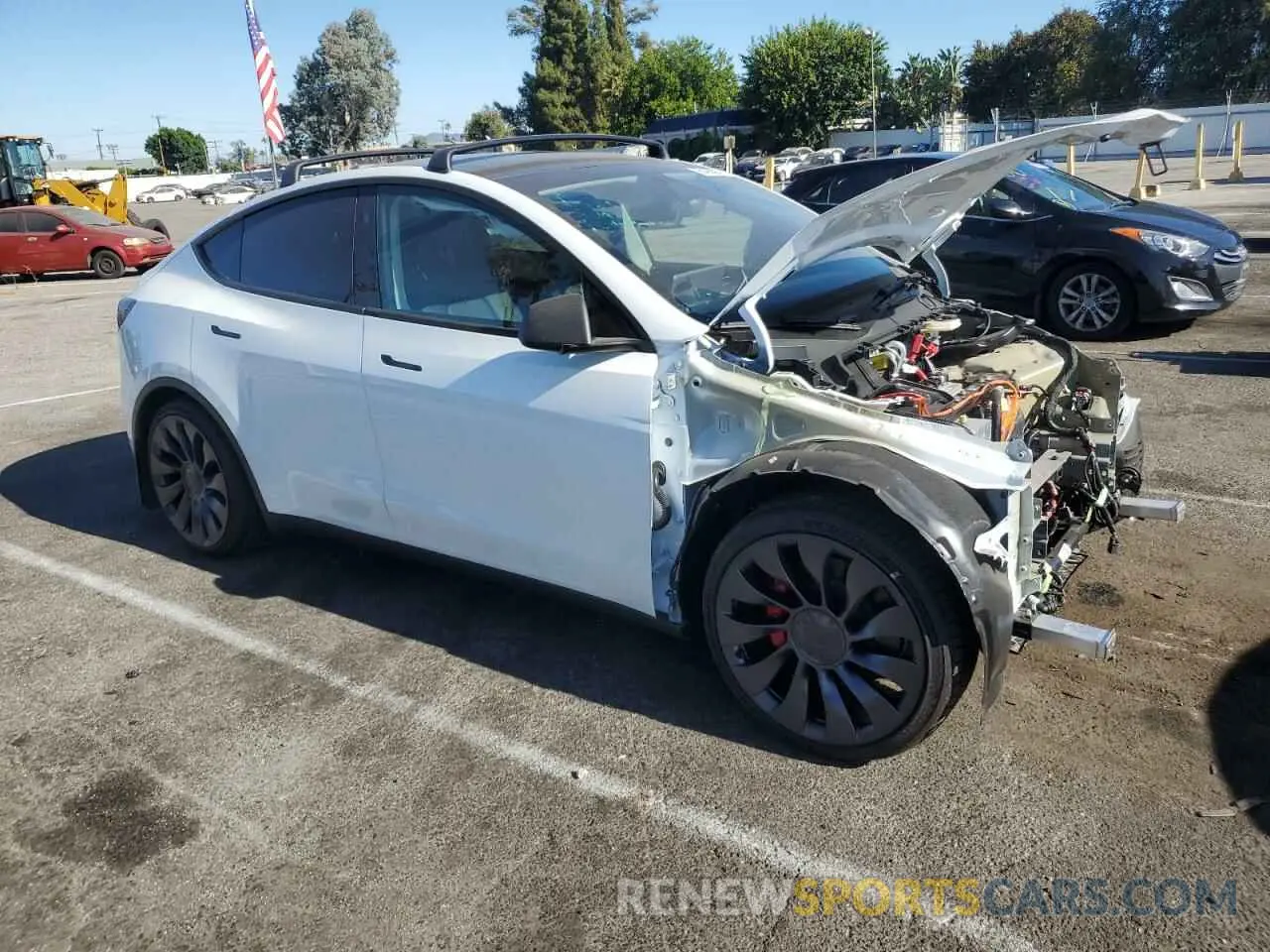4 Photograph of a damaged car 7SAYGDEF0RF059523 TESLA MODEL Y 2024