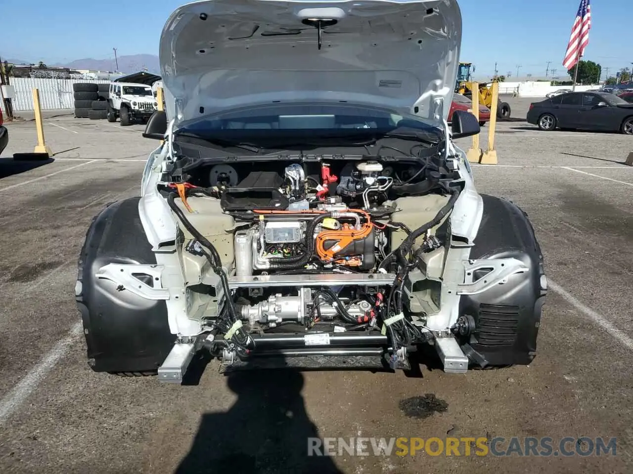 5 Photograph of a damaged car 7SAYGDEF0RF059523 TESLA MODEL Y 2024