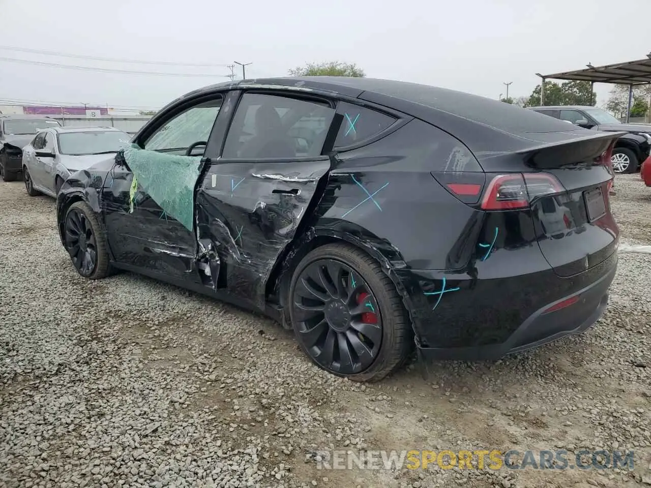 2 Photograph of a damaged car 7SAYGDEF1RF028278 TESLA MODEL Y 2024