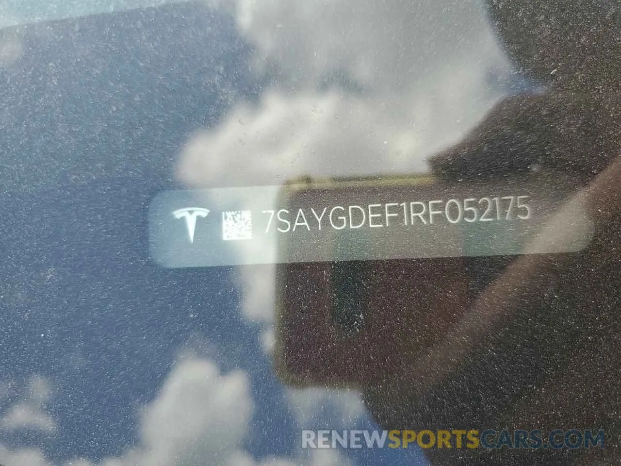 13 Photograph of a damaged car 7SAYGDEF1RF052175 TESLA MODEL Y 2024