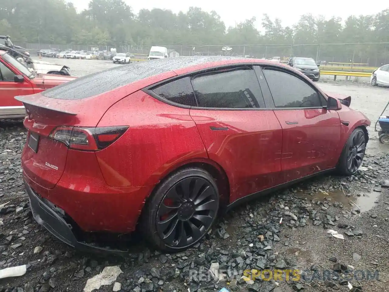 3 Photograph of a damaged car 7SAYGDEF3RA264699 TESLA MODEL Y 2024