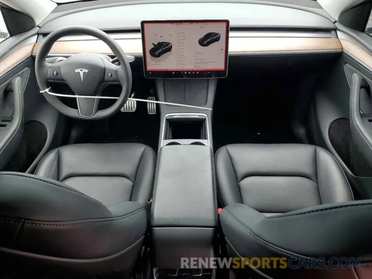 8 Photograph of a damaged car 7SAYGDEF4RF093058 TESLA MODEL Y 2024