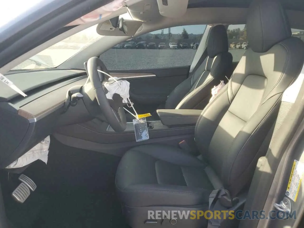 7 Photograph of a damaged car 7SAYGDEF5RA289071 TESLA MODEL Y 2024