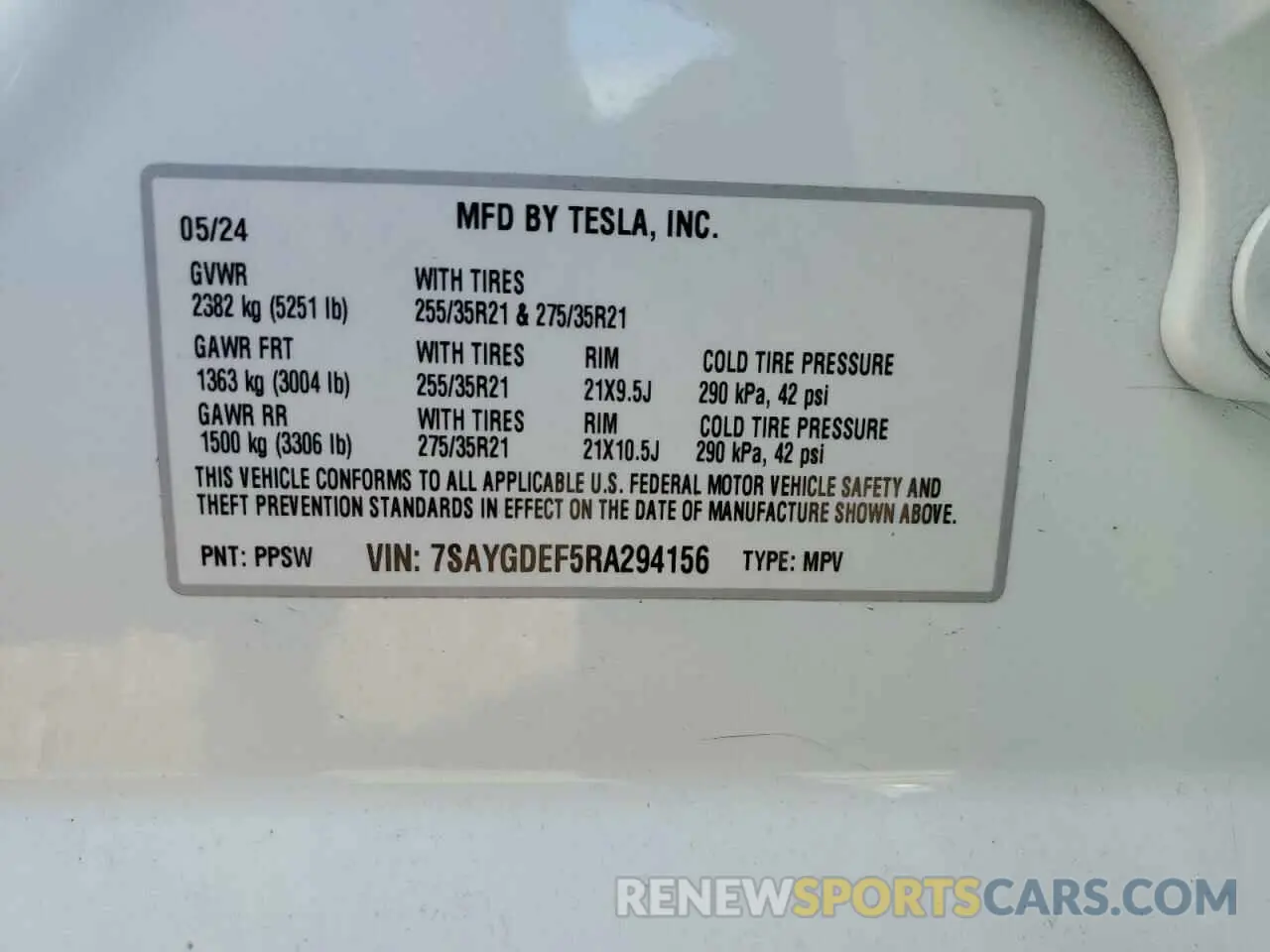 13 Photograph of a damaged car 7SAYGDEF5RA294156 TESLA MODEL Y 2024
