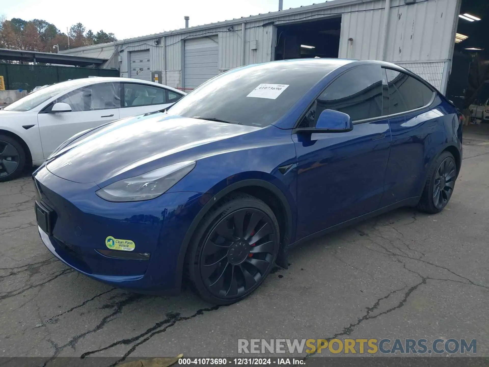 2 Photograph of a damaged car 7SAYGDEF5RF028607 TESLA MODEL Y 2024