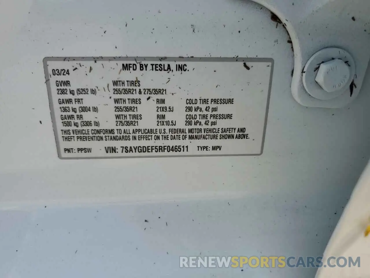 13 Photograph of a damaged car 7SAYGDEF5RF046511 TESLA MODEL Y 2024