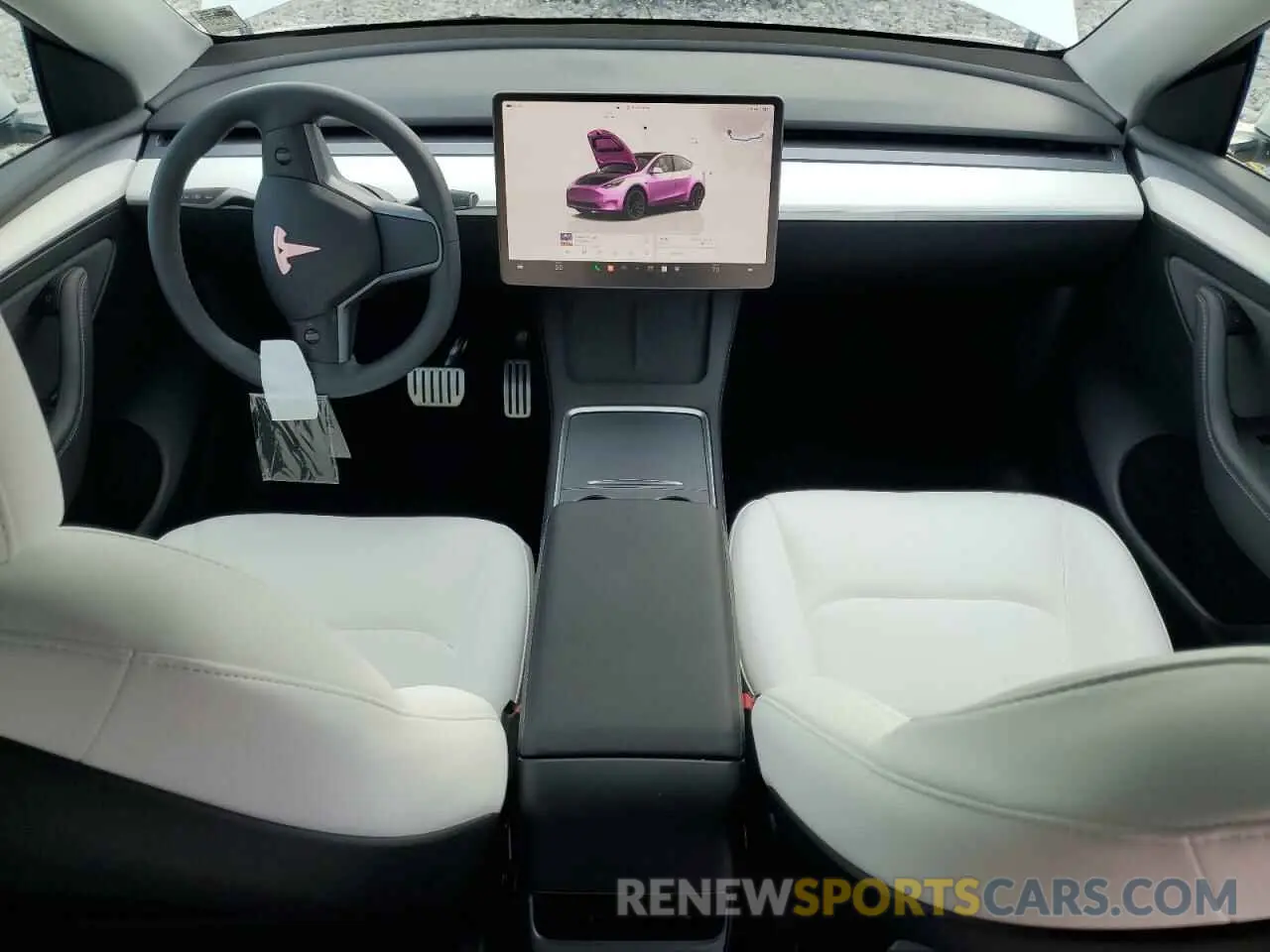 8 Photograph of a damaged car 7SAYGDEF5RF046511 TESLA MODEL Y 2024