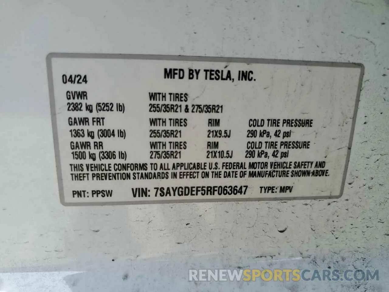 12 Photograph of a damaged car 7SAYGDEF5RF063647 TESLA MODEL Y 2024