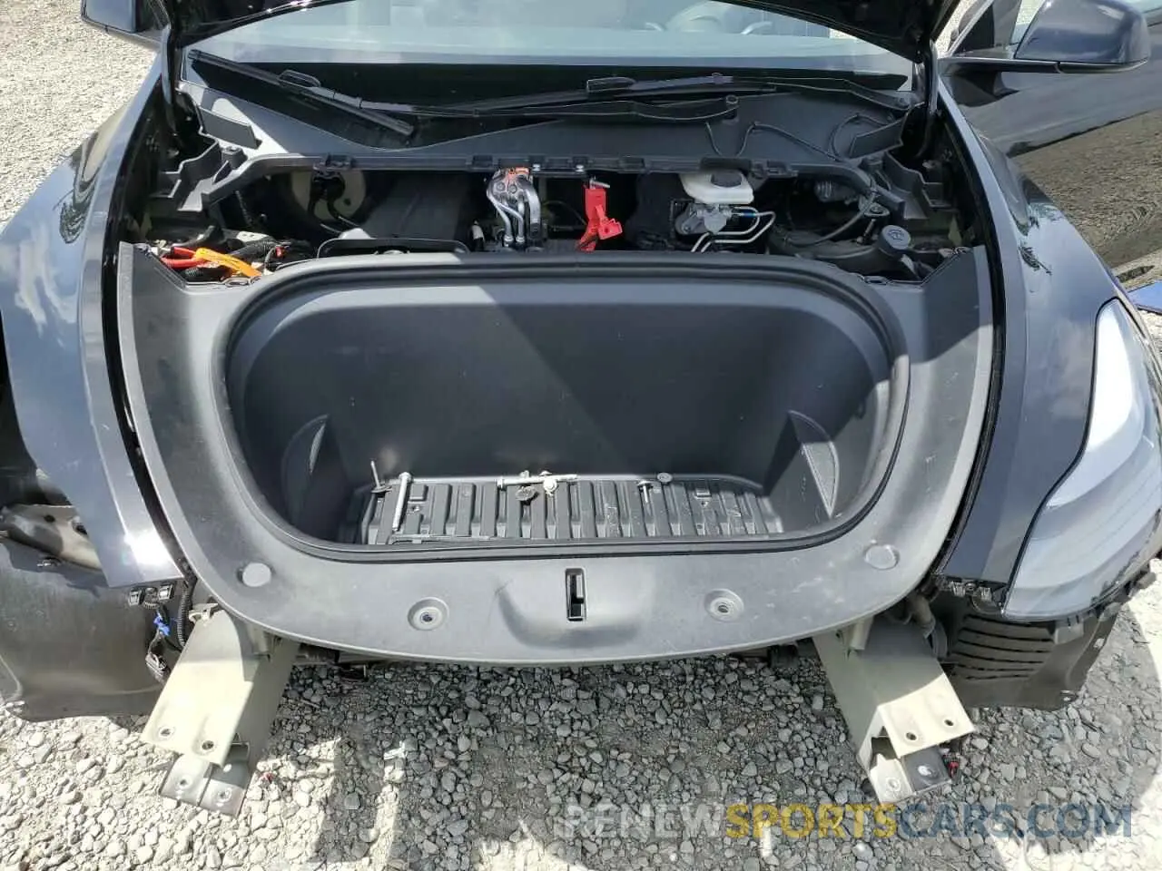 12 Photograph of a damaged car 7SAYGDEF5RF064183 TESLA MODEL Y 2024