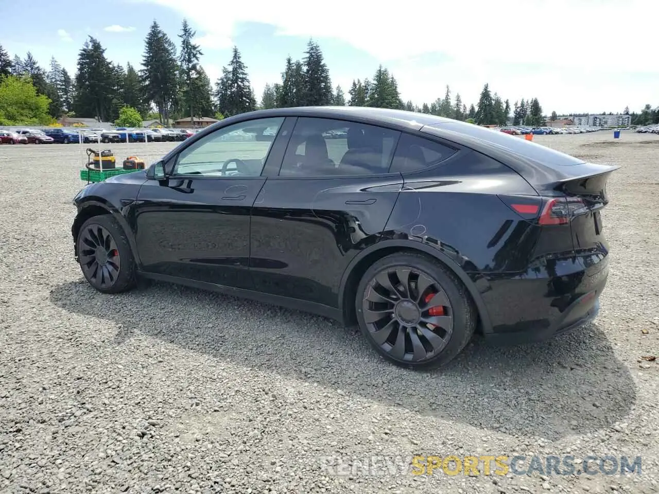 2 Photograph of a damaged car 7SAYGDEF5RF064183 TESLA MODEL Y 2024