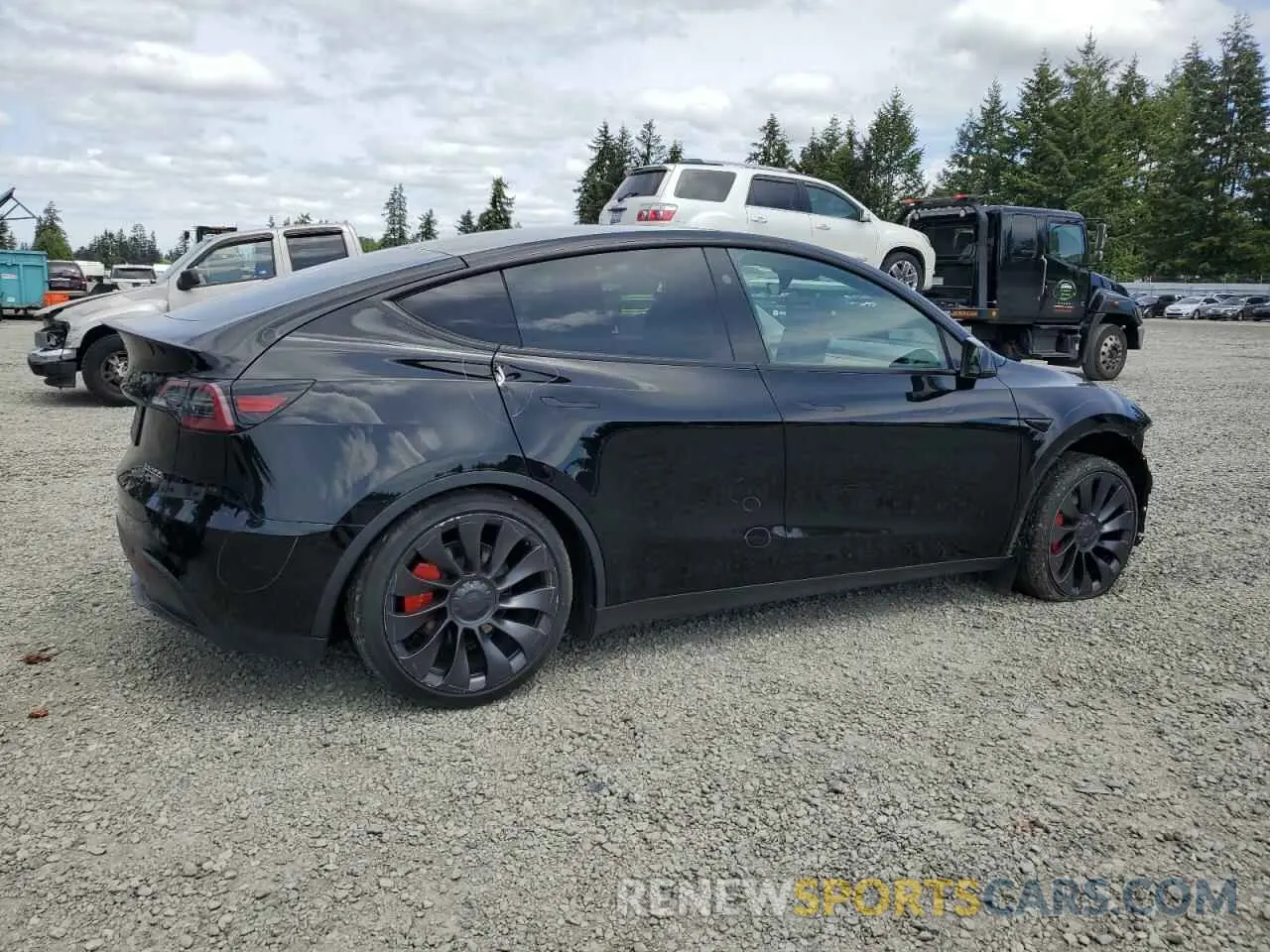 3 Photograph of a damaged car 7SAYGDEF5RF064183 TESLA MODEL Y 2024