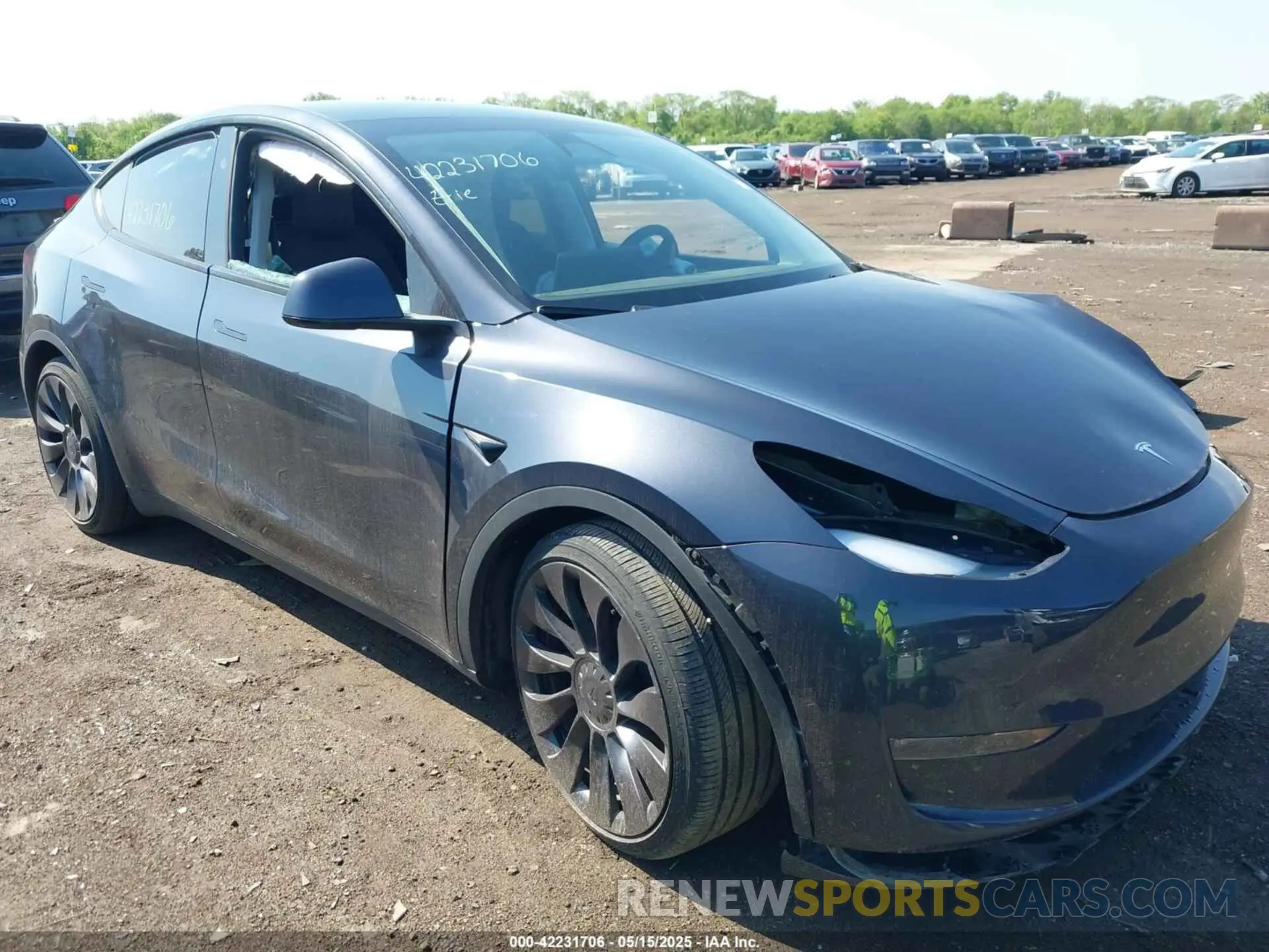 1 Photograph of a damaged car 7SAYGDEF6RA291217 TESLA MODEL Y 2024