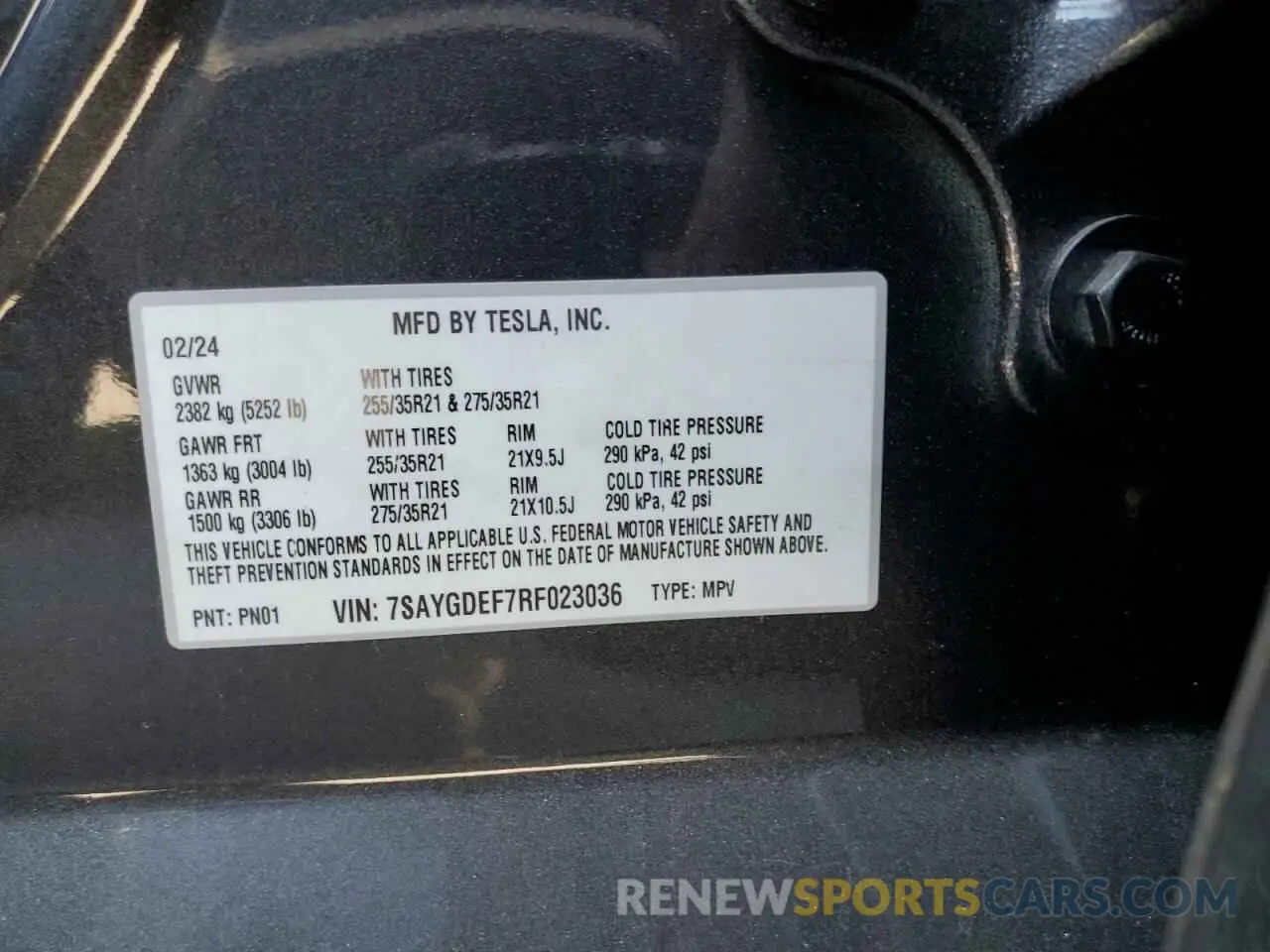 13 Photograph of a damaged car 7SAYGDEF7RF023036 TESLA MODEL Y 2024