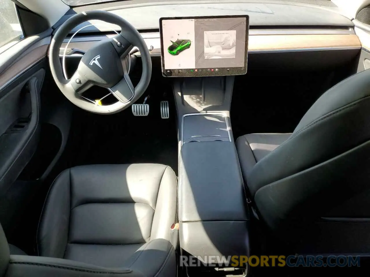 8 Photograph of a damaged car 7SAYGDEF7RF023036 TESLA MODEL Y 2024