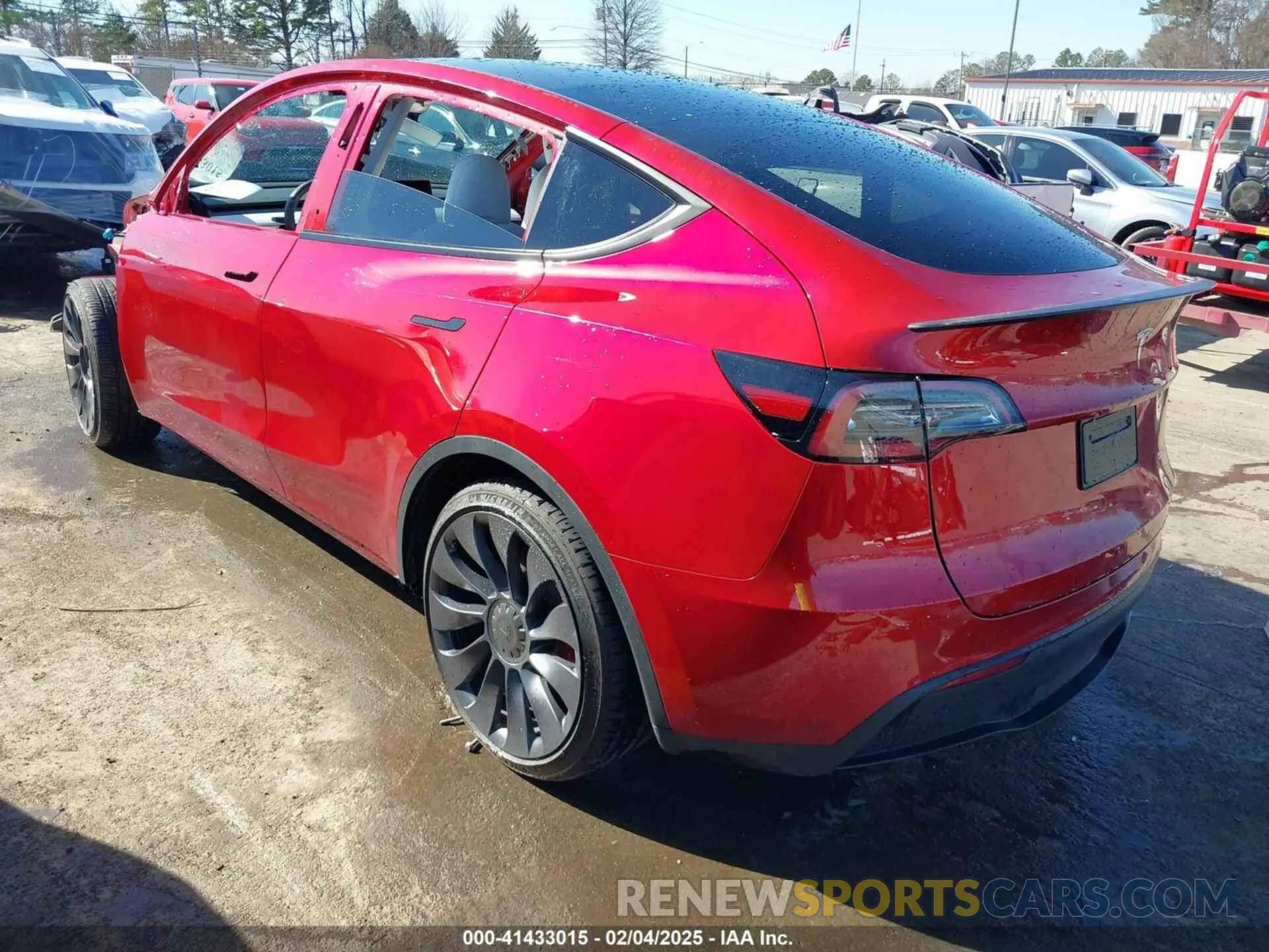 3 Photograph of a damaged car 7SAYGDEF7RF029774 TESLA MODEL Y 2024