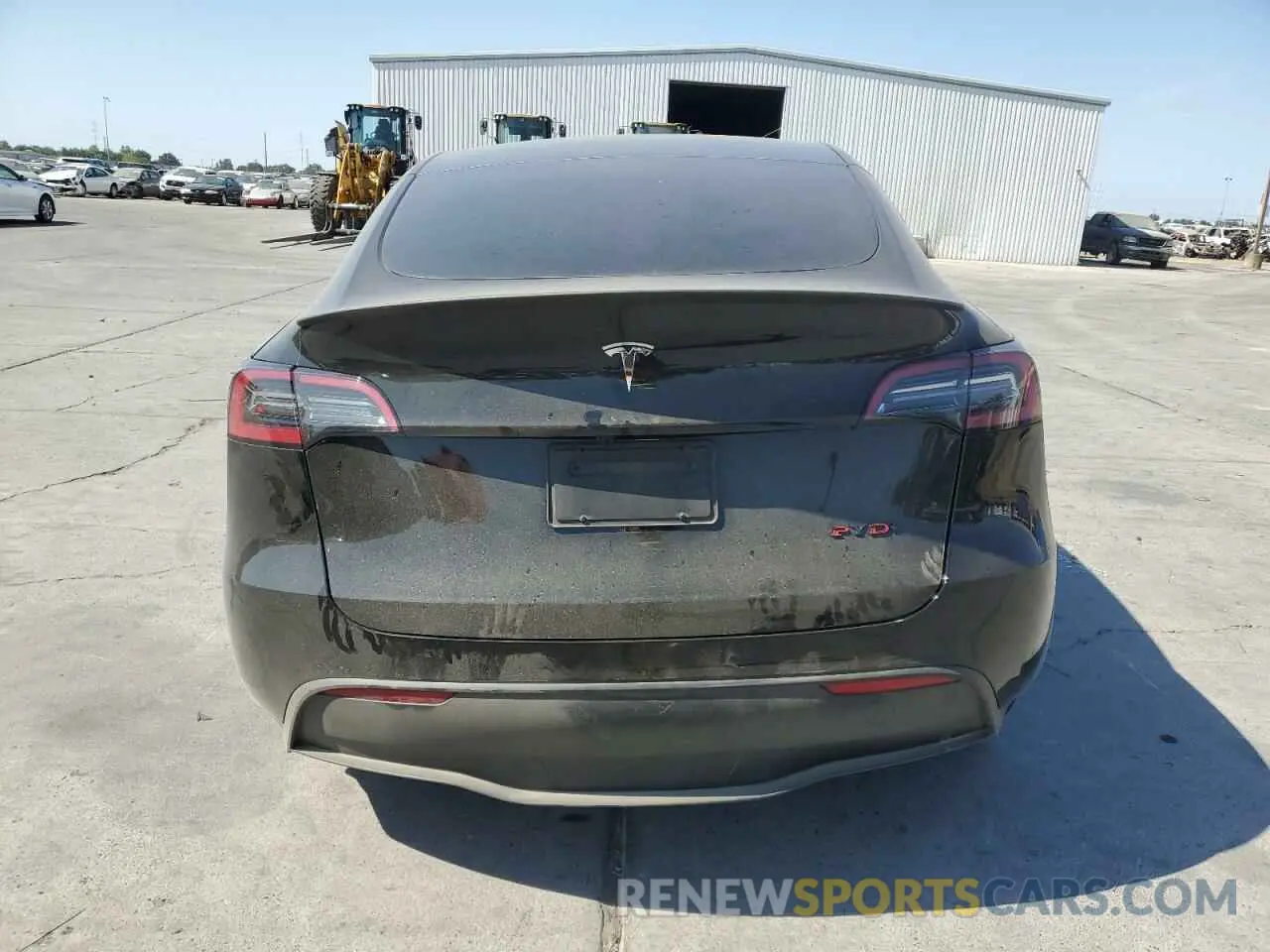 6 Photograph of a damaged car 7SAYGDEF7RF046154 TESLA MODEL Y 2024