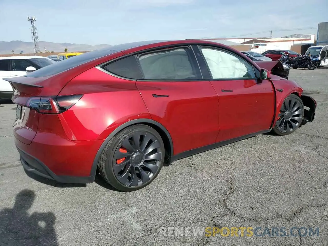 3 Photograph of a damaged car 7SAYGDEF7RF128112 TESLA MODEL Y 2024