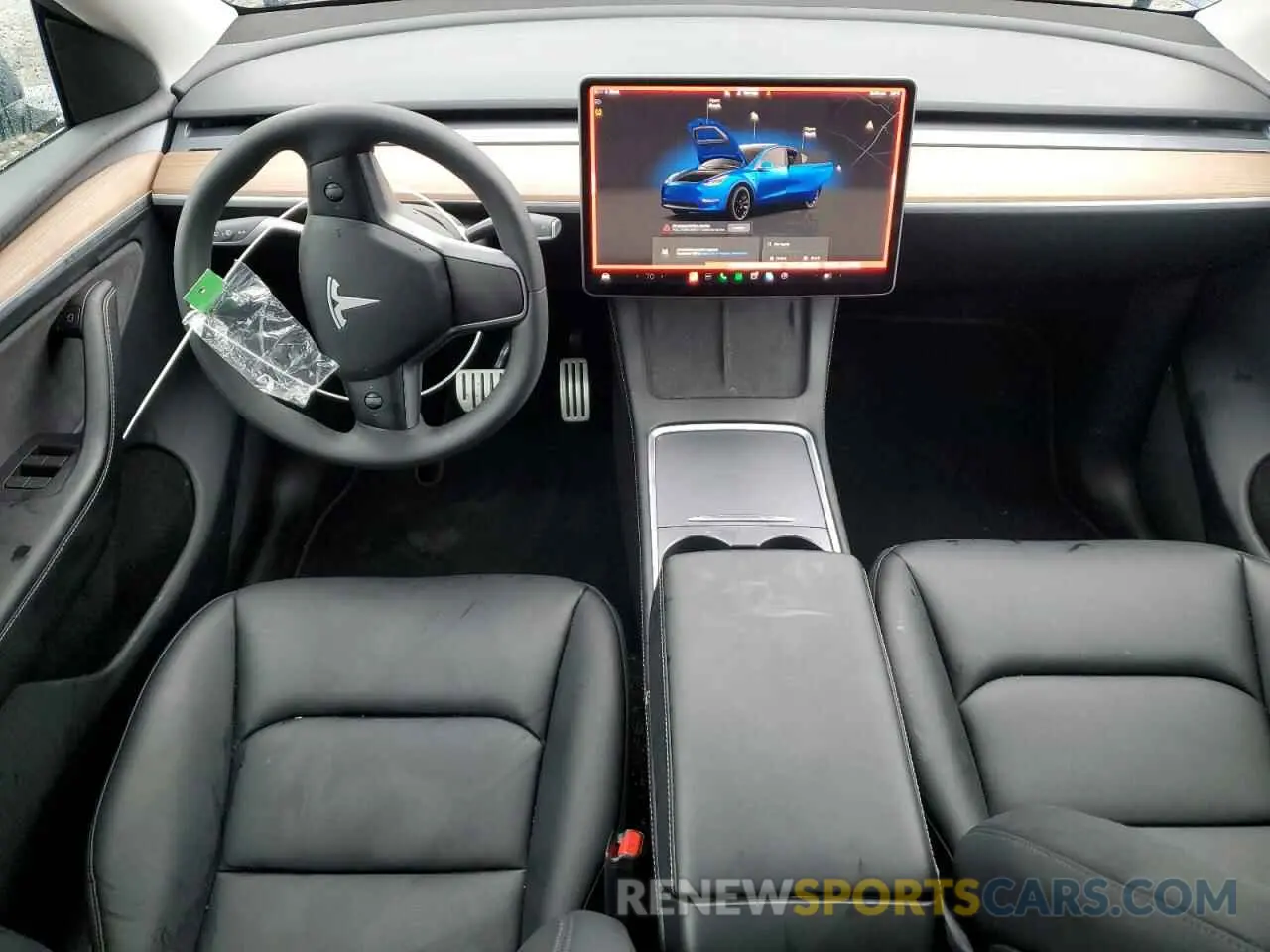 8 Photograph of a damaged car 7SAYGDEF8RA303514 TESLA MODEL Y 2024