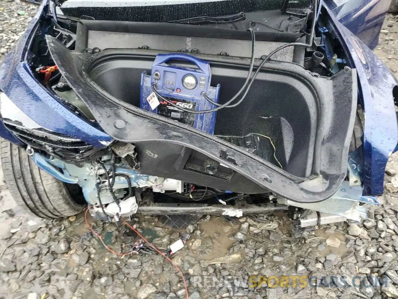 13 Photograph of a damaged car 7SAYGDEF8RA320717 TESLA MODEL Y 2024