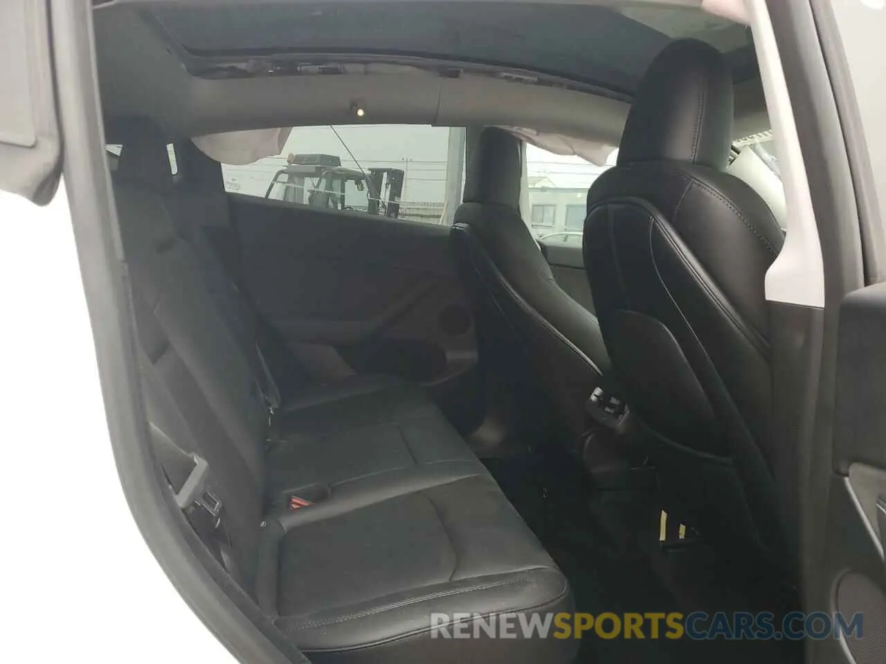 12 Photograph of a damaged car 7SAYGDEF8RF113876 TESLA MODEL Y 2024