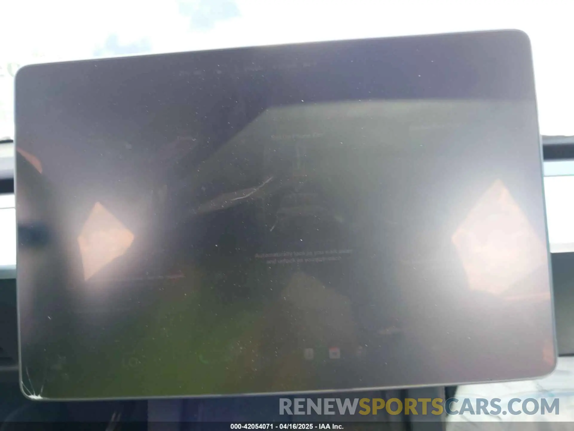 17 Photograph of a damaged car 7SAYGDEF9RA267204 TESLA MODEL Y 2024