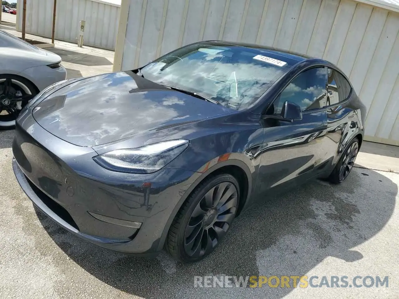 1 Photograph of a damaged car 7SAYGDEF9RF042980 TESLA MODEL Y 2024