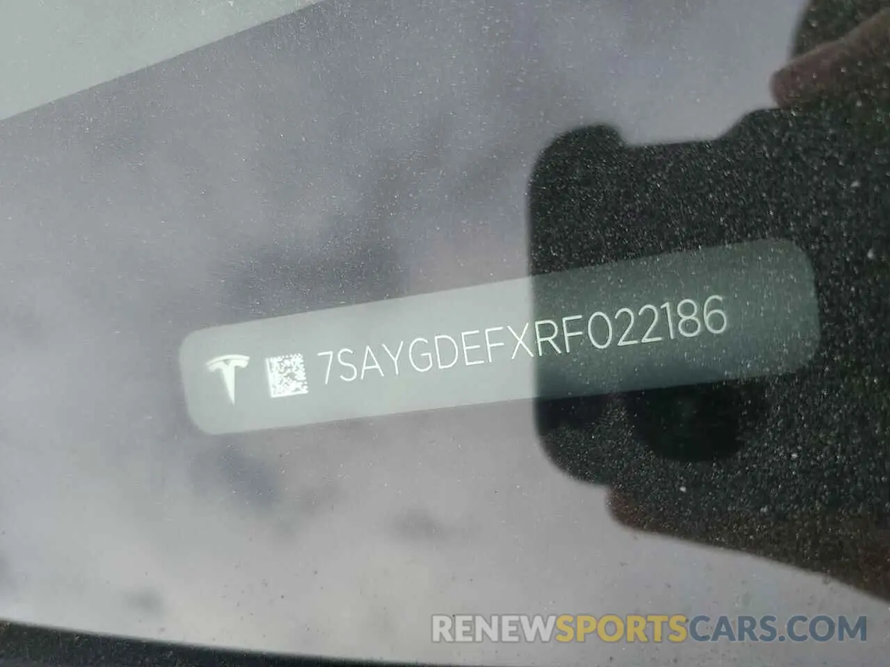 13 Photograph of a damaged car 7SAYGDEFXRF022186 TESLA MODEL Y 2024