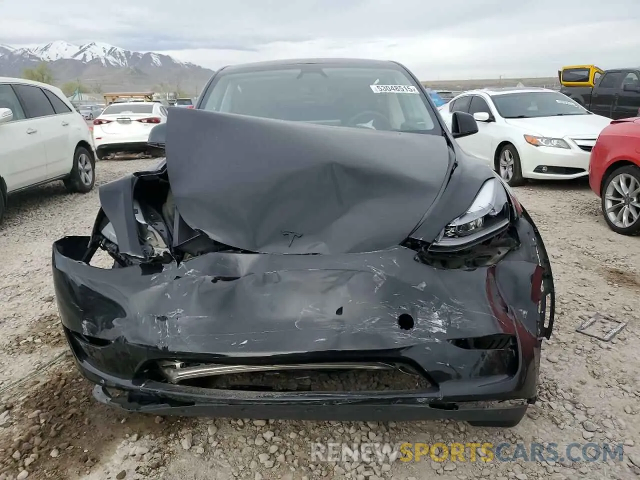 5 Photograph of a damaged car 7SAYGDEFXRF022186 TESLA MODEL Y 2024