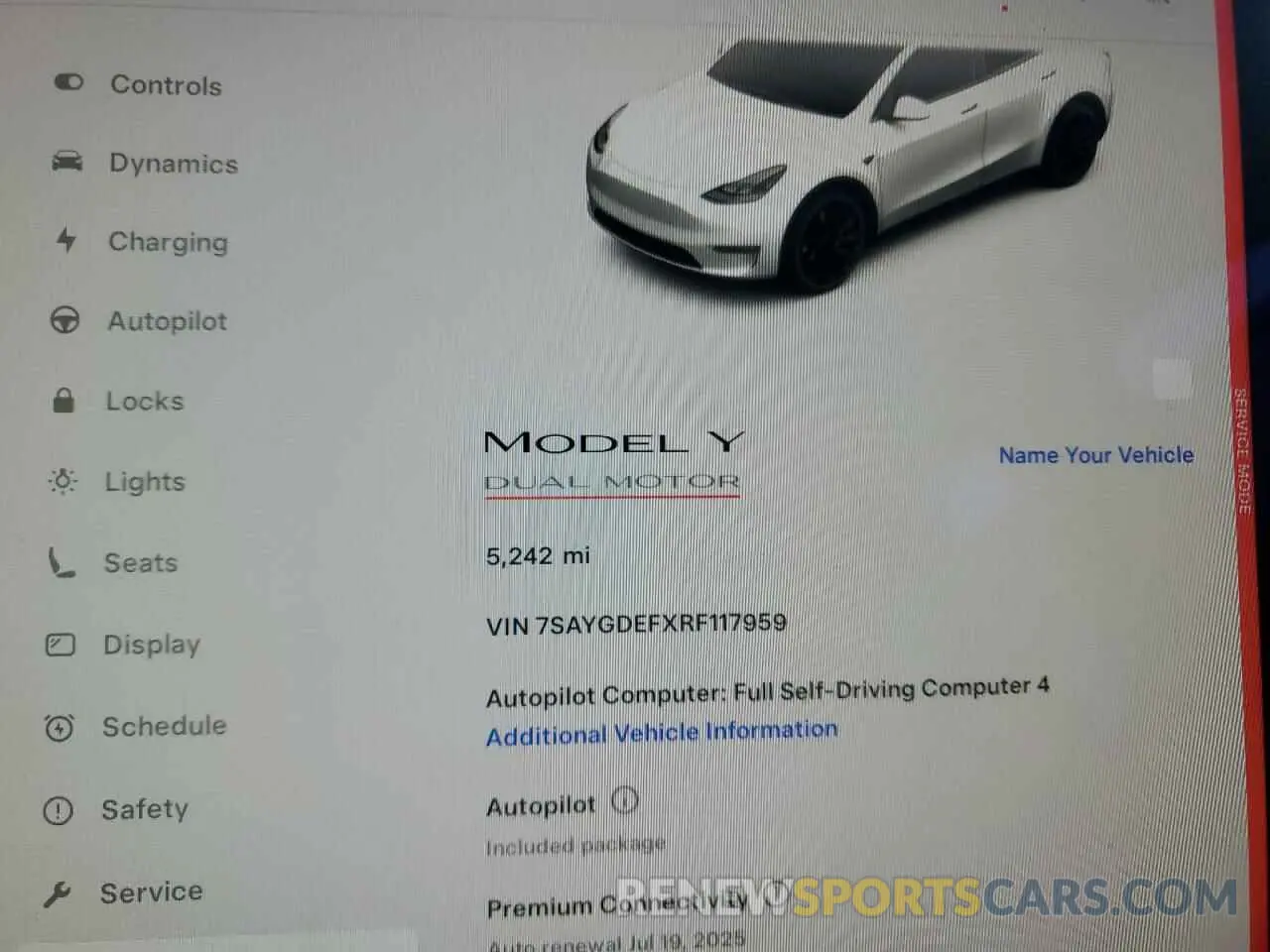 9 Photograph of a damaged car 7SAYGDEFXRF117959 TESLA MODEL Y 2024