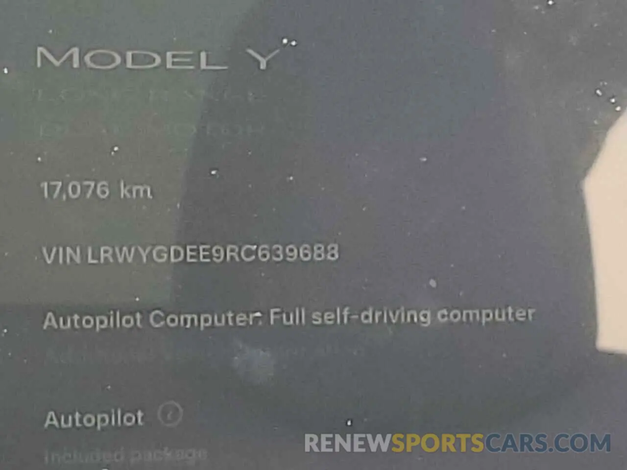 9 Photograph of a damaged car LRWYGDEE9RC639688 TESLA MODEL Y 2024